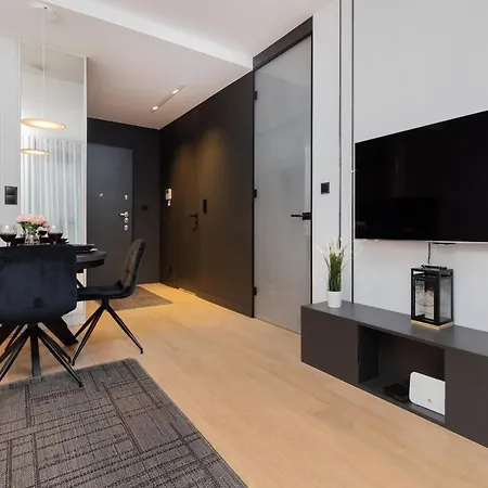 Climatic Garnizon Estate By Renters Prestige Apartamento